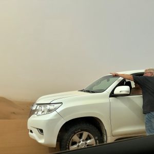 4x4 blanc dans le desert, PDO Bollène