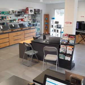 photo de l'intérieur de la boutique concept media services