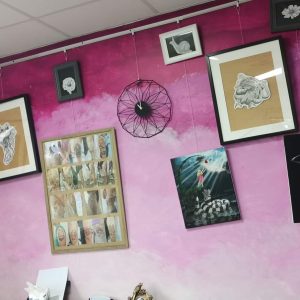 mur d'affiches de tatouage Birdy Ink Bollène