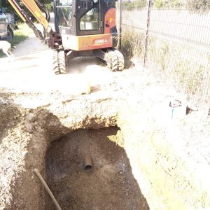 photo de trou creusé DJO Terrassement Bollène