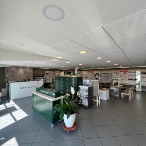 photo de l'intérieur de la boutique Générale Optique à Bollène